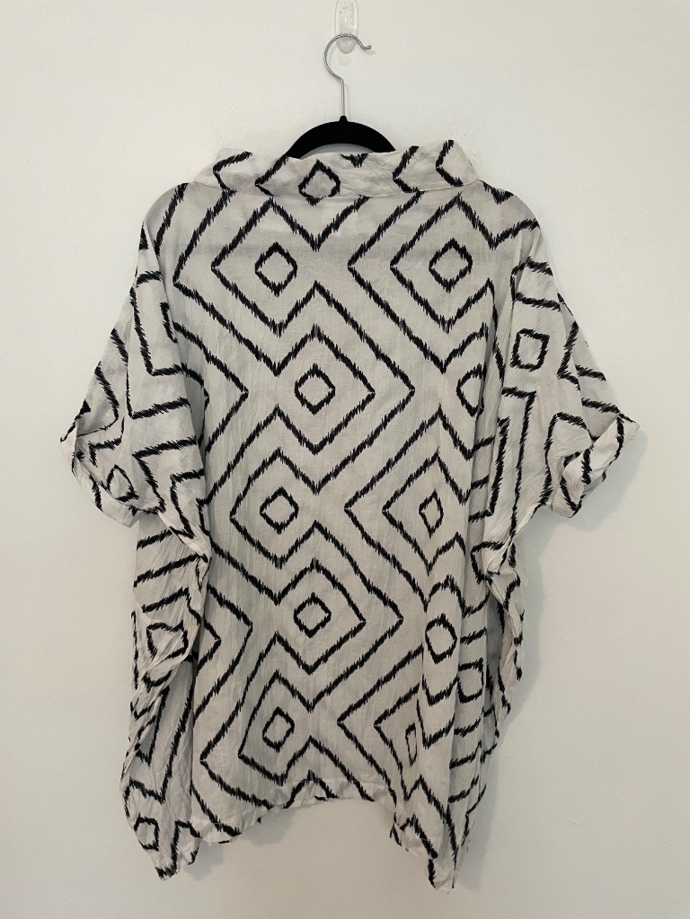 M Square Neetu Malik Top Women OS Black + White Geometric Tunic Top, Lagenlook